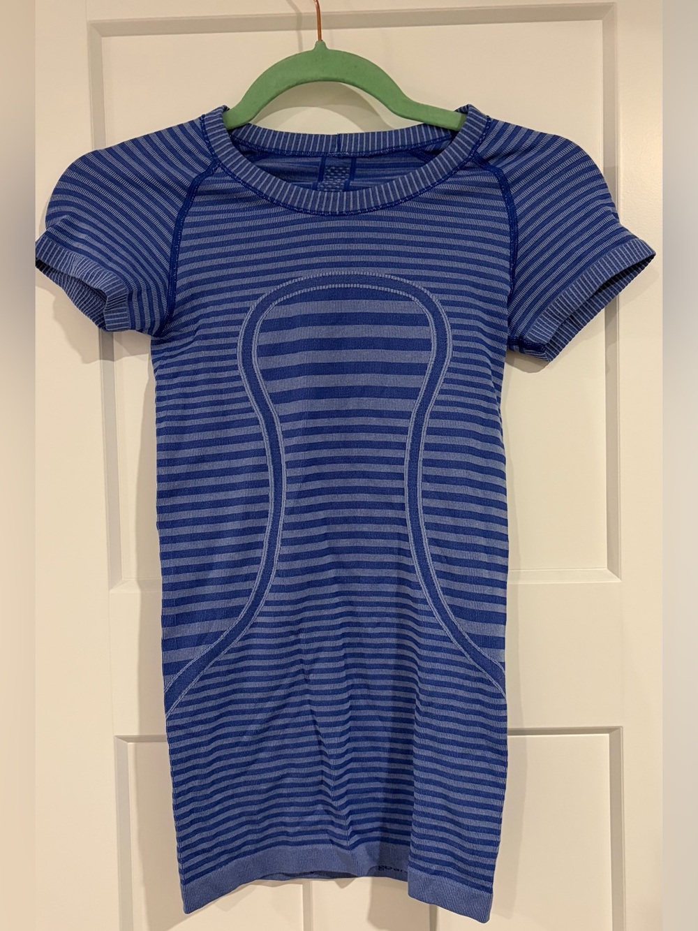 Lululemon Blue Striped Swiftly Tech Short Sleeve Top 💙